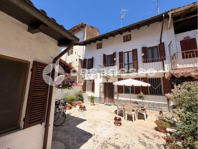 Villetta a schiera in vendita di 142 m² in Via Camillo Benso Conte di Cavour, 19