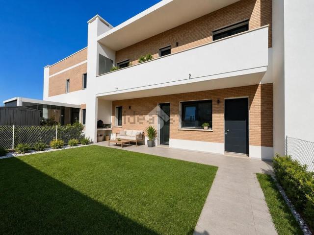 Villetta a schiera in vendita di 143 m²