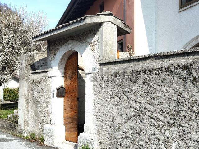Villetta a schiera in vendita di 143 m² in Via di Sopra, 9