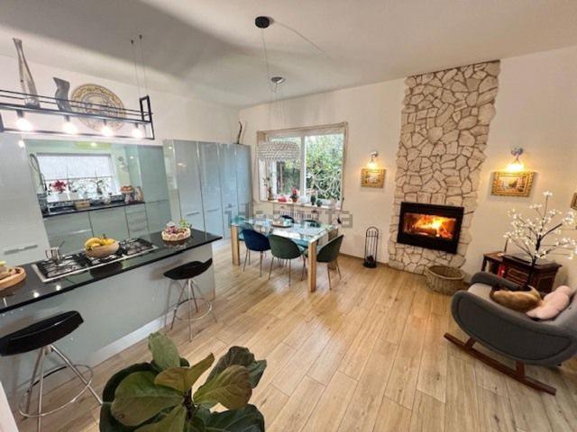 Villetta a schiera in vendita di 143 m² in Via Luigi Rizzo
