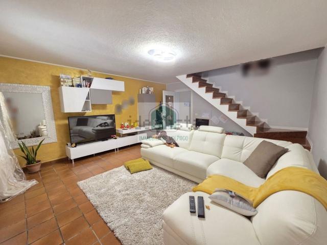 Villetta a schiera in vendita di 143 m² in Via Montello
