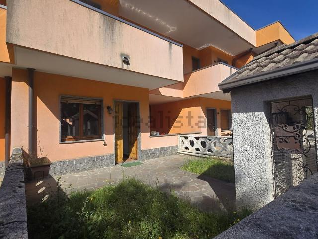 Villetta a schiera in vendita di 144 m² in Via Giacomo Puccini