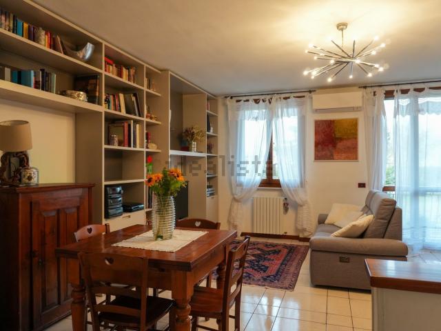 Villetta a schiera in vendita di 144 m² in Via dei Ciliegi