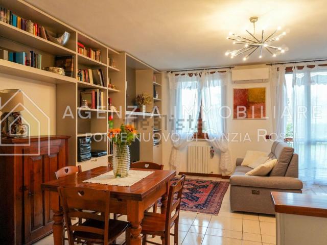 Villetta a schiera in vendita di 144 m² in Via Dismano, 29