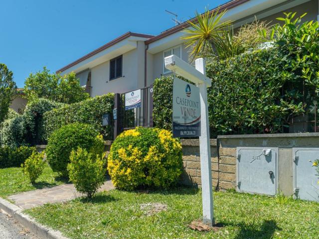 Villetta a schiera in vendita di 144 m² in Via Muzio Clementi