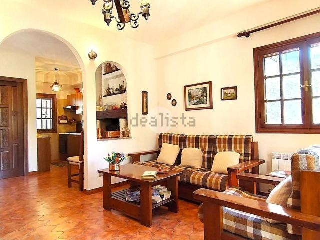Villetta a schiera in vendita di 144 m² in Via Panoramica, 72