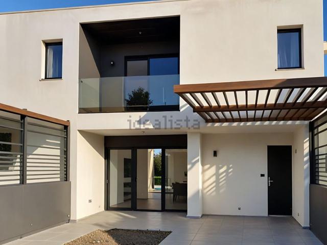 Villetta a schiera in vendita di 144 m² in Strada Regionale 245