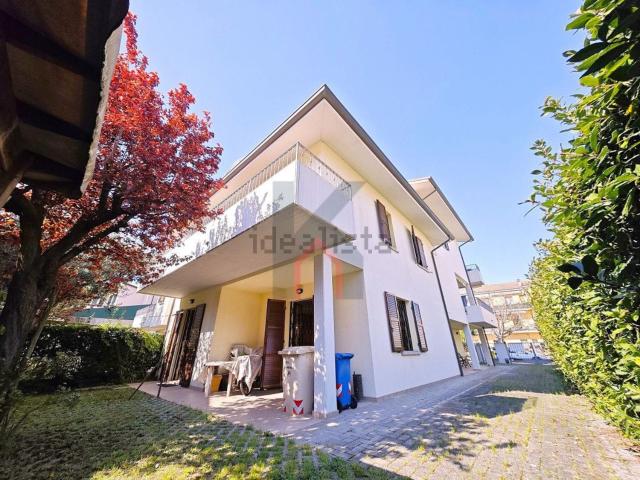 Villetta a schiera in vendita di 145 m²
