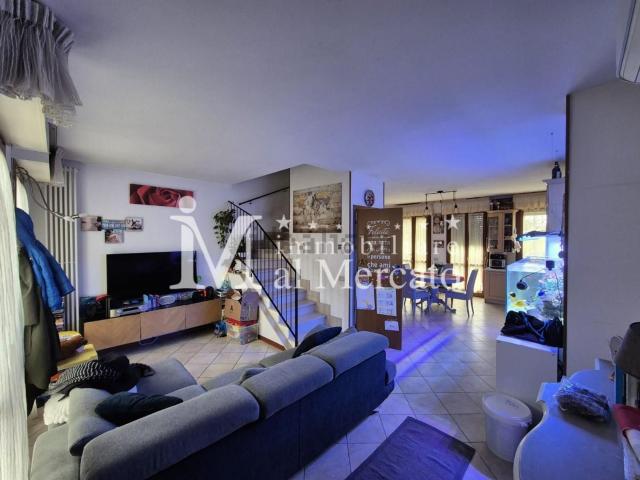 Villetta a schiera in vendita di 145 m² in Via Gianni Schicchi, 55049