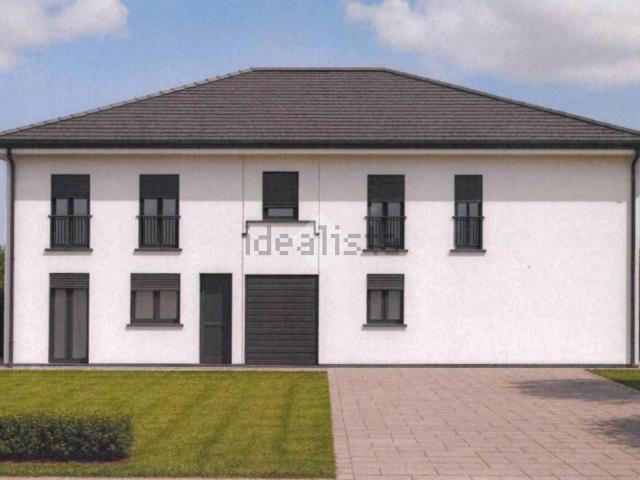 Villetta a schiera in vendita di 145 m² in Via E. Curiel, 43