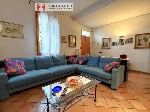 Villetta a schiera in vendita di 145 m² in Via Pisana