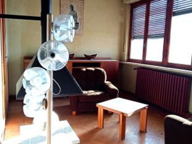 Villetta a schiera in vendita di 145 m² in Via Roma, 42