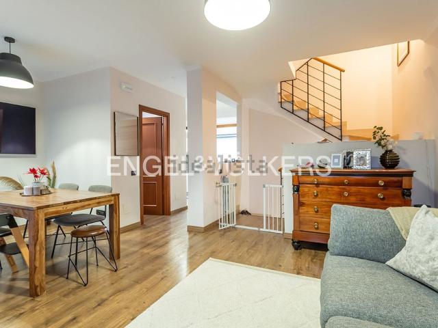 Villetta a schiera in vendita di 145 m² in Viale di Castel Porziano