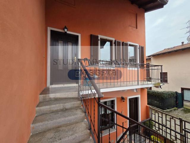Villetta a schiera in vendita di 146 m² in Via Castelfidardo, 12