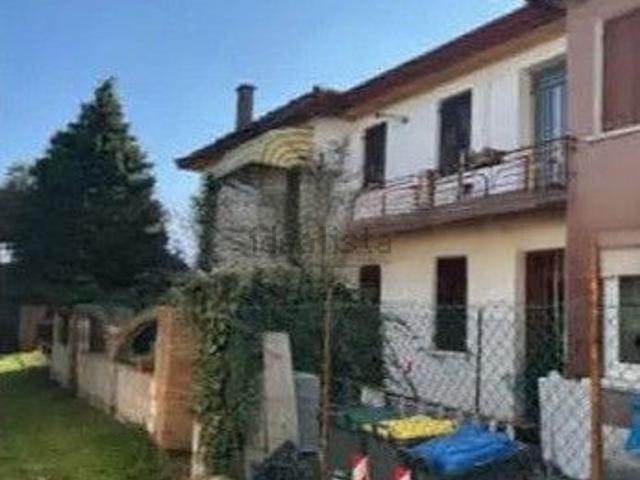 Villetta a schiera in vendita di 146 m² in Via Bastie, 124
