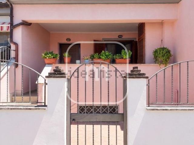 Villetta a schiera in vendita di 146 m² in Via DELLA PIZZICHERIA