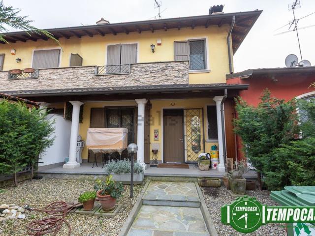 Villetta a schiera in vendita di 147 m² in Via Bruno Villa