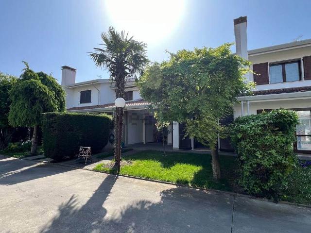 Villetta a schiera in vendita di 148 m²