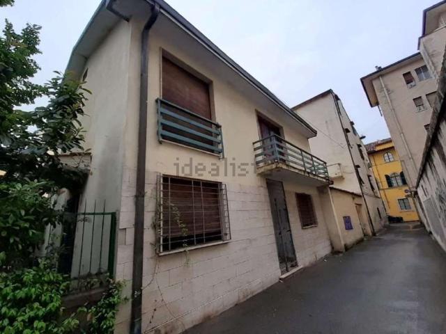 Villetta a schiera in vendita di 148 m²