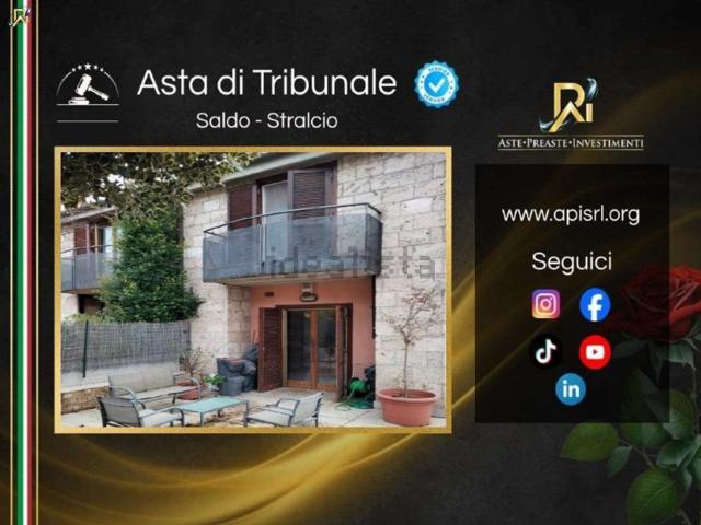 Villetta a schiera in vendita di 148 m² in Via Colletrave, 39