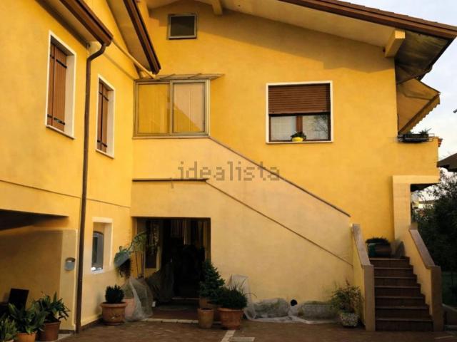 Villetta a schiera in vendita di 148 m² in Via Muson