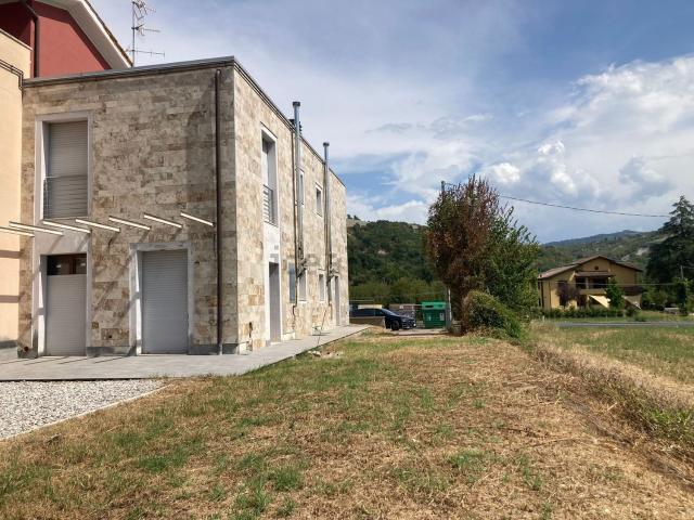 Villetta a schiera in vendita di 148 m² in Via Palmiro Togliatti, 153
