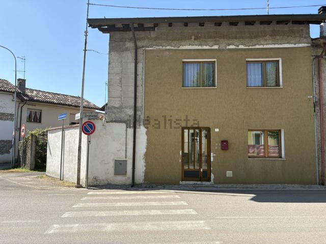 Villetta a schiera in vendita di 149 m² in Via Orgnano, 1