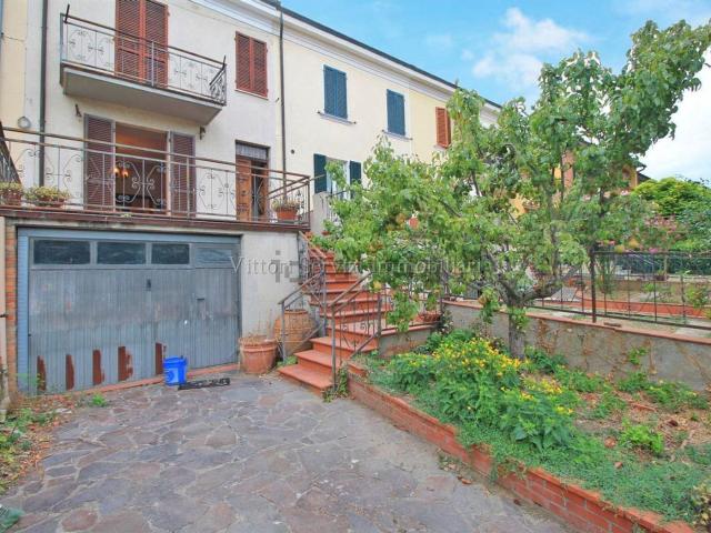 Villetta a schiera in vendita di 150 m² in Via Carlo Grazi