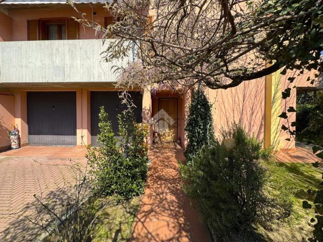 Villetta a schiera in vendita di 150 m² in Via A. Baldraccani, 37