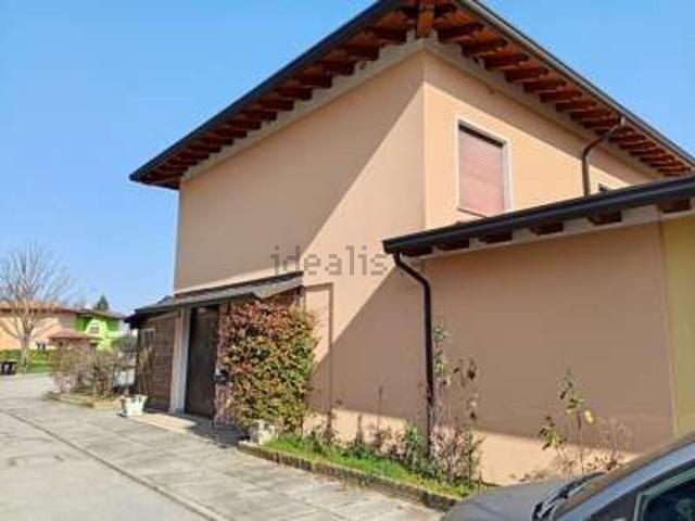 Villetta a schiera in vendita di 150 m² in Via Alessandro Volta