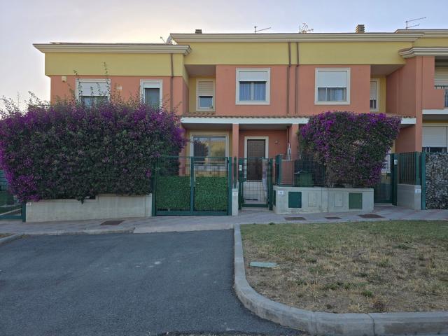 Villetta a schiera in vendita di 150 m² in Via Alisei
