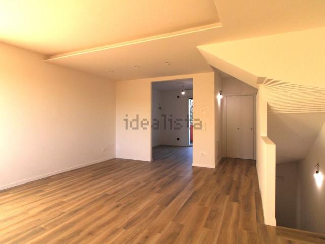 Villetta a schiera in vendita di 150 m² in Via G. Mazzini, 109