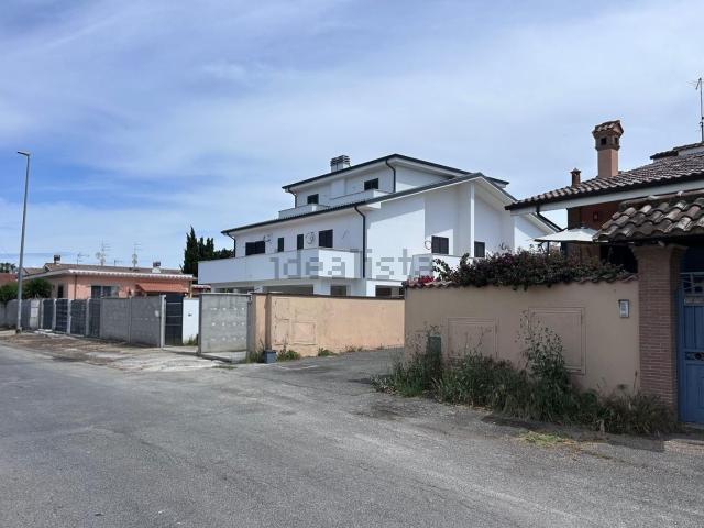 Villetta a schiera in vendita di 150 m² in Via Giuseppe Fiorelli