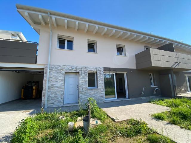 Villetta a schiera in vendita di 150 m² in Via Gioacchino Rossini, 13