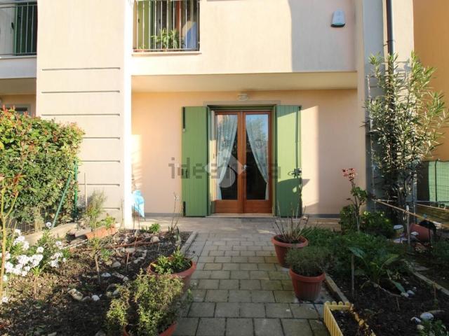 Villetta a schiera in vendita di 150 m² in Via Dolomiti