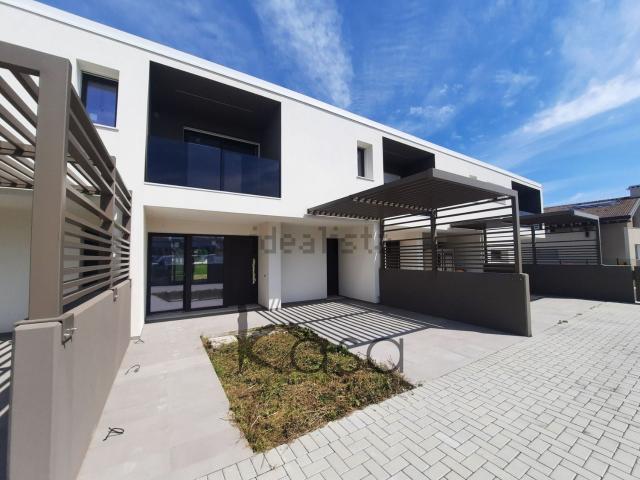 Villetta a schiera in vendita di 150 m² in Via degli Alpini