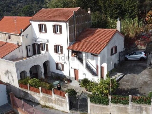 Villetta a schiera in vendita di 150 m² in Via dei Bricco, 22
