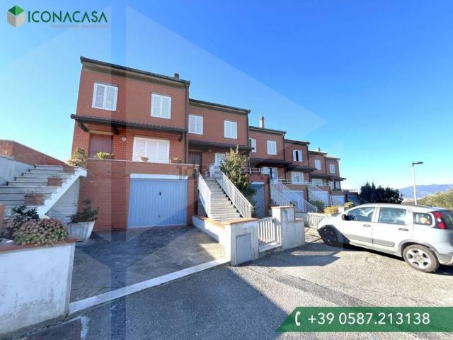 Villetta a schiera in vendita di 150 m² in Via del Colle
