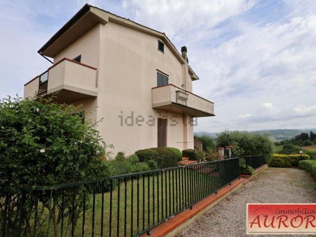 Villetta a schiera in vendita di 150 m² in Via della Villa, 50021