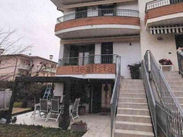 Villetta a schiera in vendita di 150 m² in Via Egidio Montagner, 28