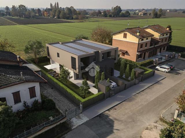 Villetta a schiera in vendita di 150 m² in Via Fabio Filzi, 1