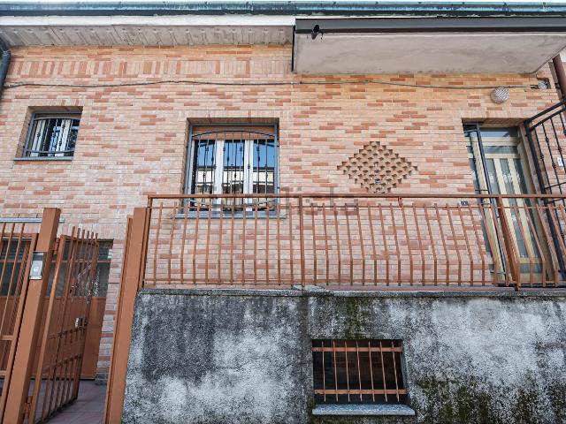 Villetta a schiera in vendita di 150 m² in Via Moncenisio
