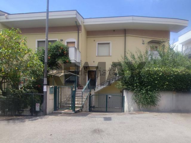 Villetta a schiera in vendita di 150 m² in Via Monte Velino, 3