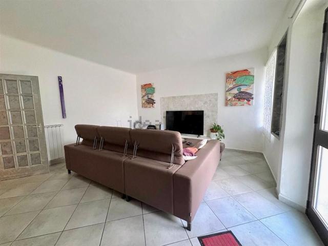 Villetta a schiera in vendita di 150 m² in Via Mazzini, 168
