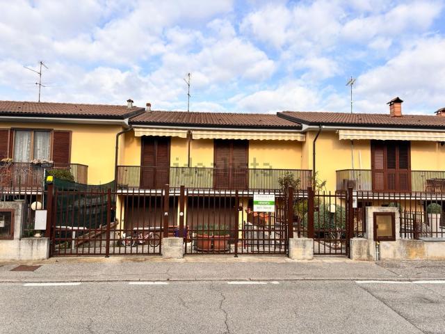 Villetta a schiera in vendita di 150 m² in Via Madre Teresa Di Calcutta, 49