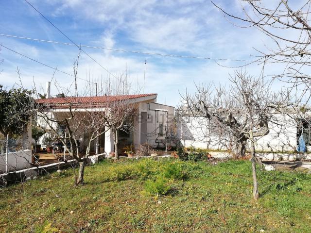 Villetta a schiera in vendita di 150 m² in Via Massafra, 197