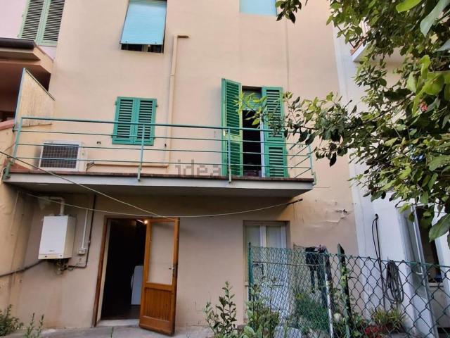 Villetta a schiera in vendita di 150 m² in Via San Mercadante