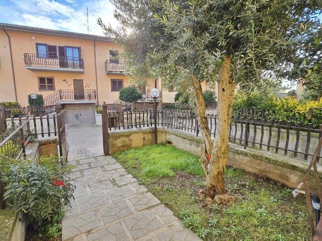 Villetta a schiera in vendita di 150 m² in Via Santa Maria