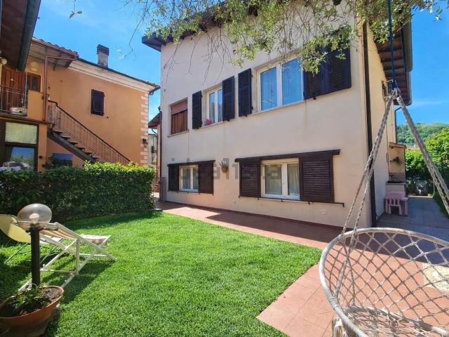 Villetta a schiera in vendita di 150 m² in Via Provinciale