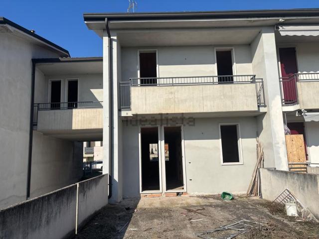 Villetta a schiera in vendita di 150 m² in Via Roma